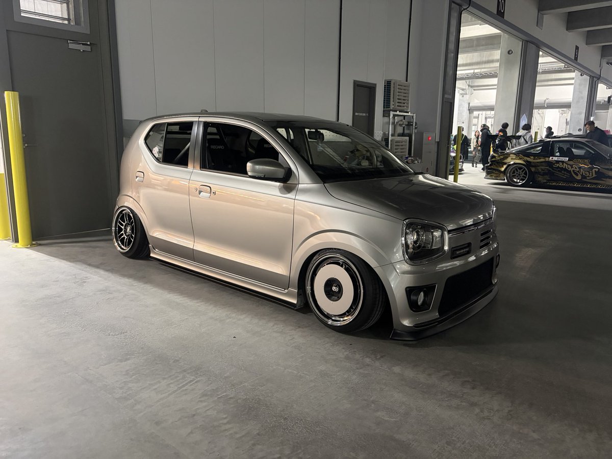 くおん tweet media