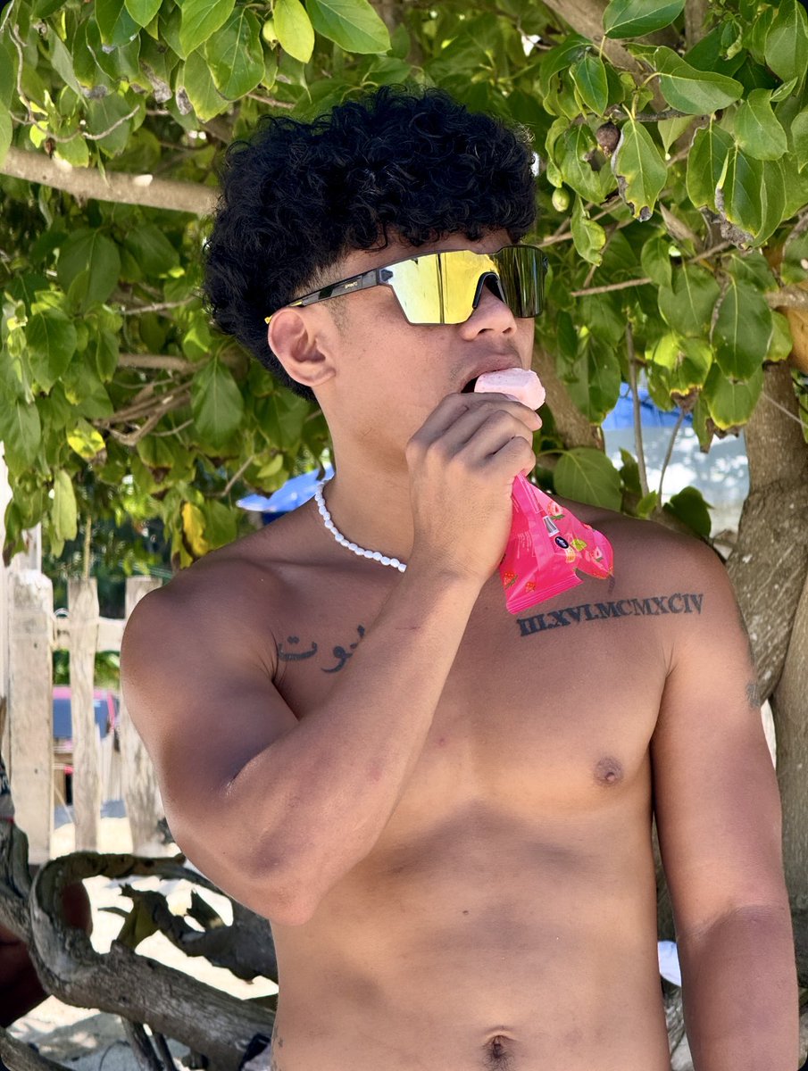 CurlyStud tweet media