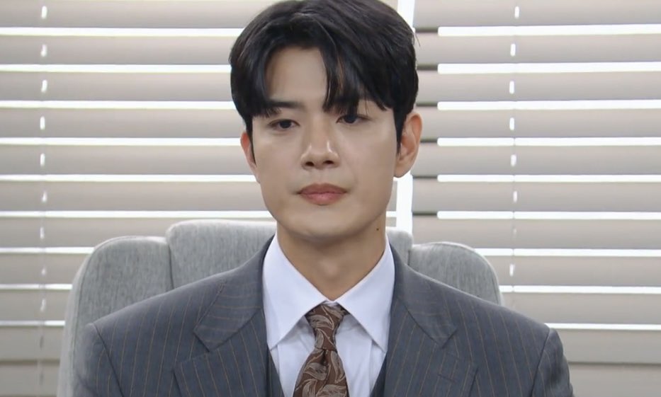 BBtheseries's tweet image. #PearlInRed