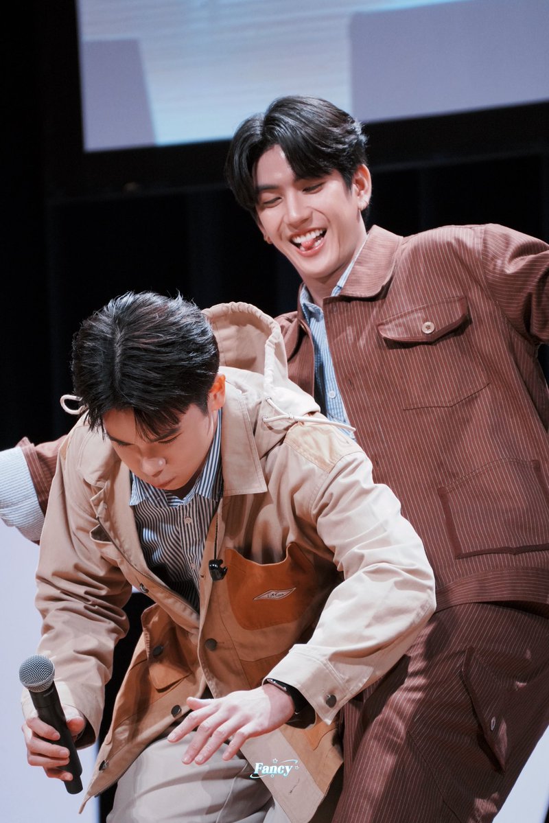 👅 ໒ྀི മ ˕ മ ྀི১

#GMMTVANDAY30INTOKYO 
#JSFANDAY30XTOKYO
#jimmysea