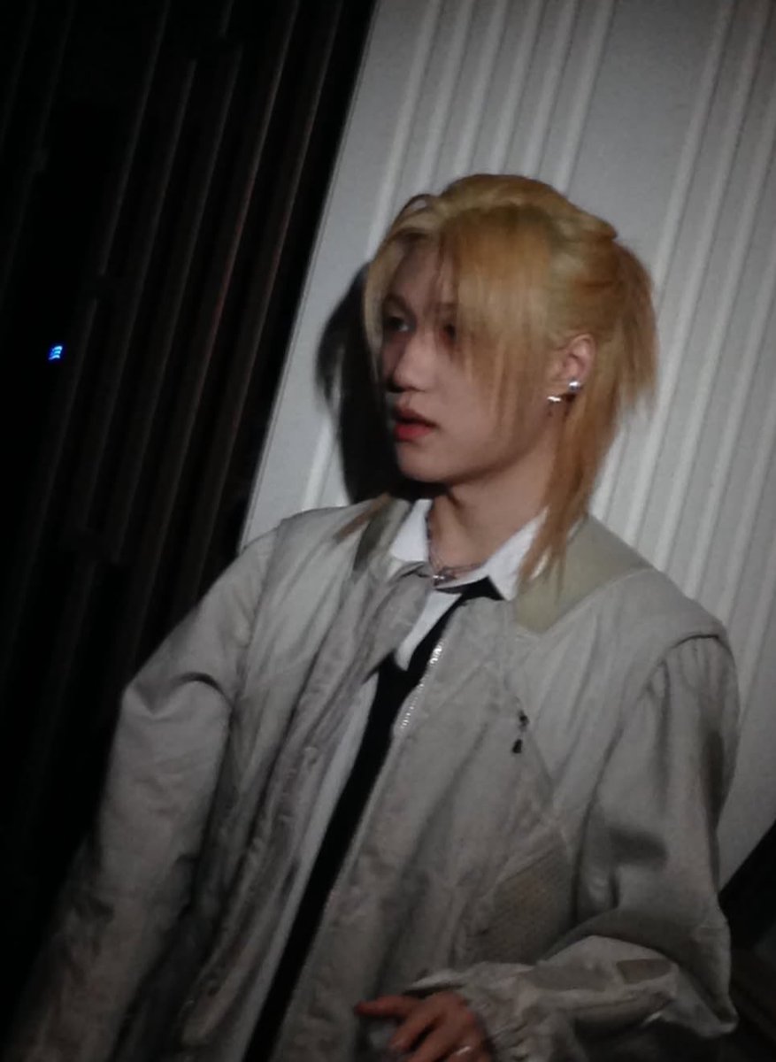 imagine being a rapper, dancer, producer, starring in a damn movie and serving so much cunt all by the age of 20