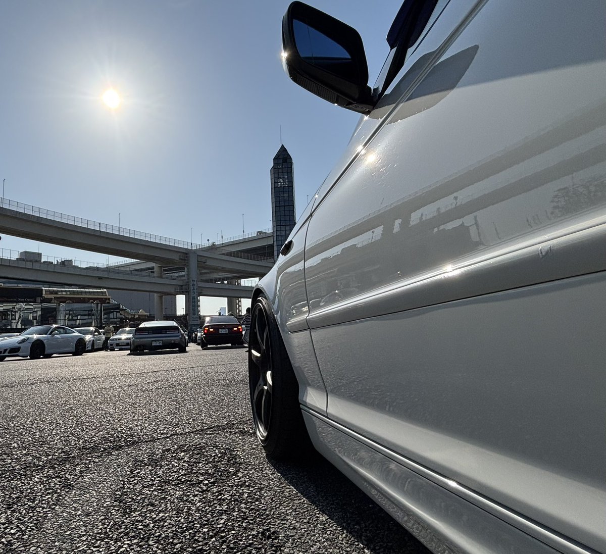 jun07103 tweet media