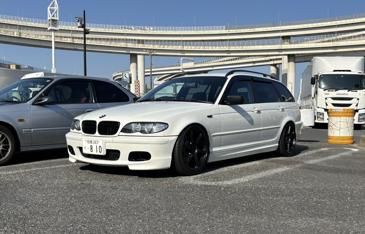 jun07103 tweet media