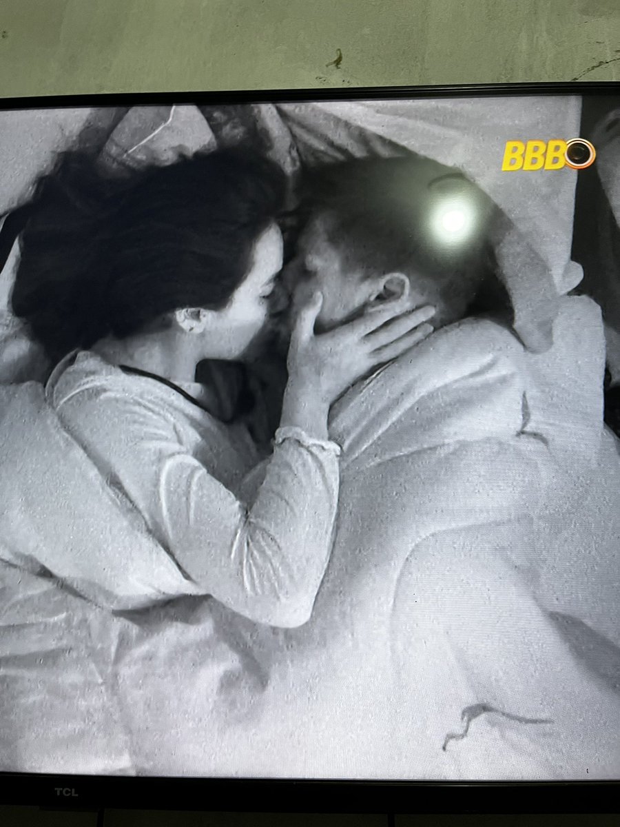 thom renault🧙🏻‍♀️🍍 tweet media