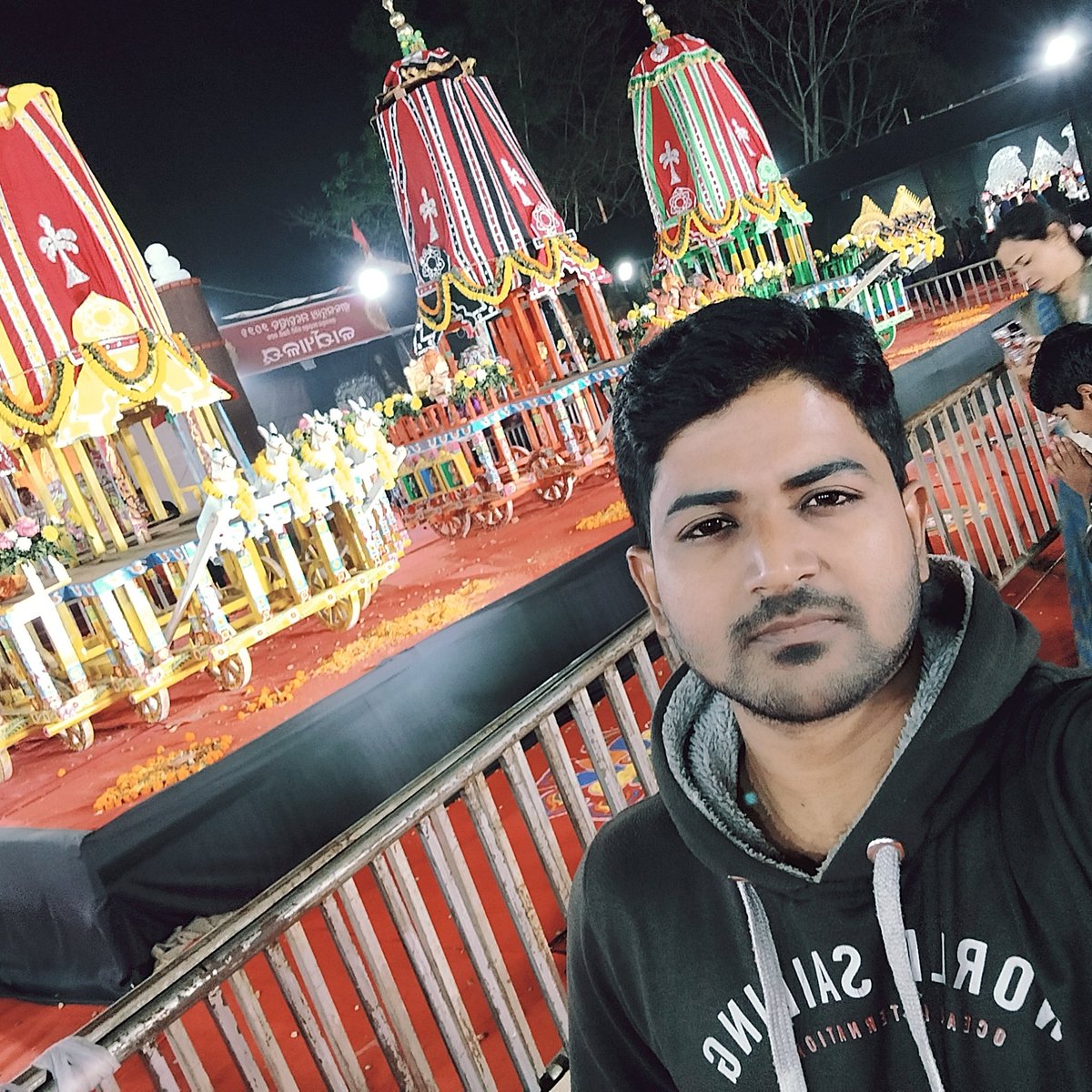 SonalSuvankar's tweet photo. #NewProfilePic https://t.co/YDJF018LSR