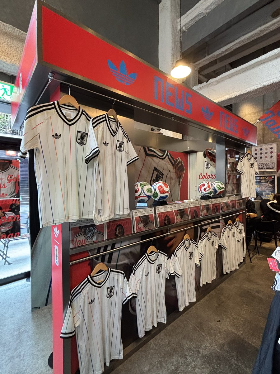 MottoGerrard's tweet photo. #adidaskiosk https://t.co/XUvUxik0Re