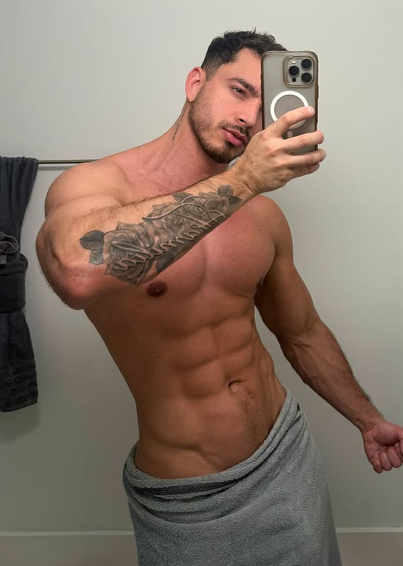 Men Of Instagram tweet media