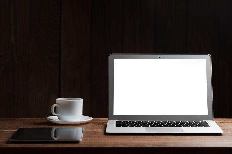 Tiffany Rayne tweet media