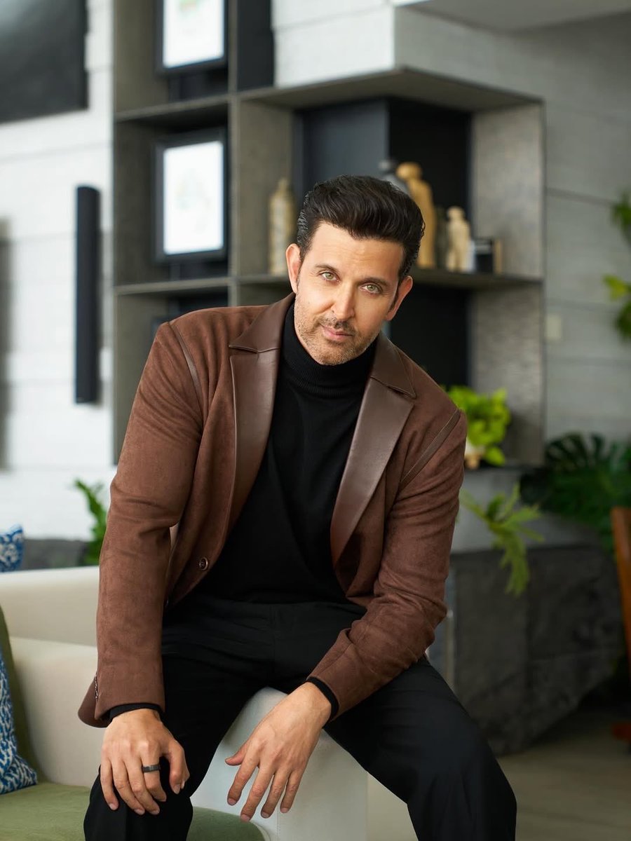 Hrithik Roshan tweet media