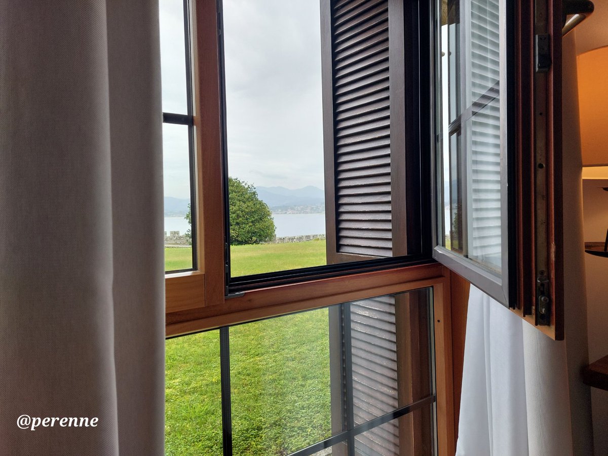Perenne5's tweet photo. Recibiendo la primavera respirando atlántico. 
#BuenosDías #21Marzo #Galicia #Escapada https://t.co/JeJk1SWDWv