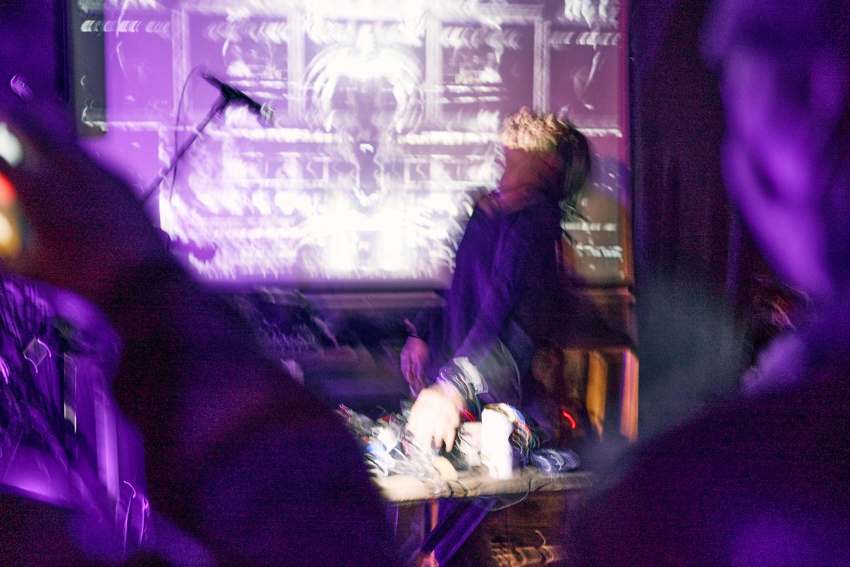 Oriental Force tweet media