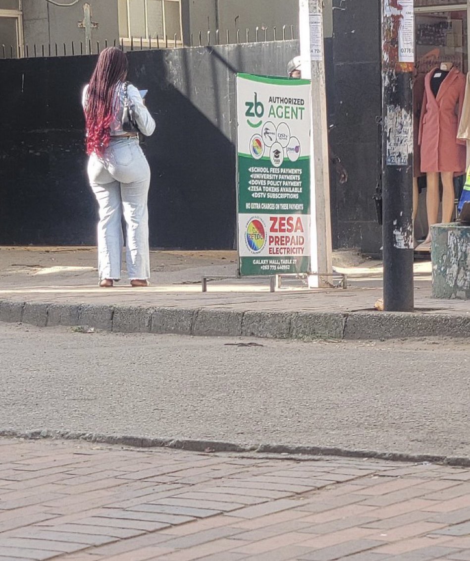 BAMIDELE🕊 tweet media