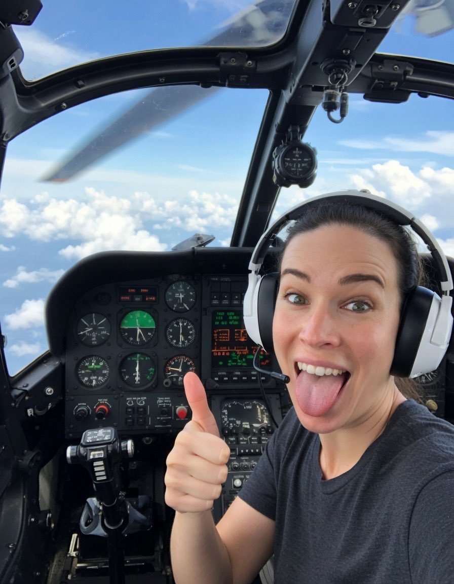 Miss Dong Copter tweet media