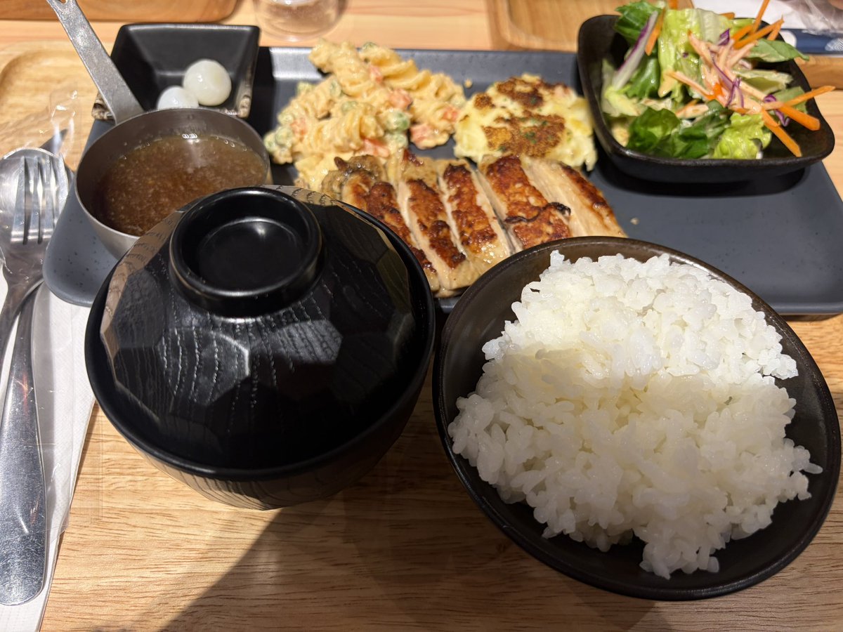 Midnight 🕛🌃 《 ARP 》 tweet media