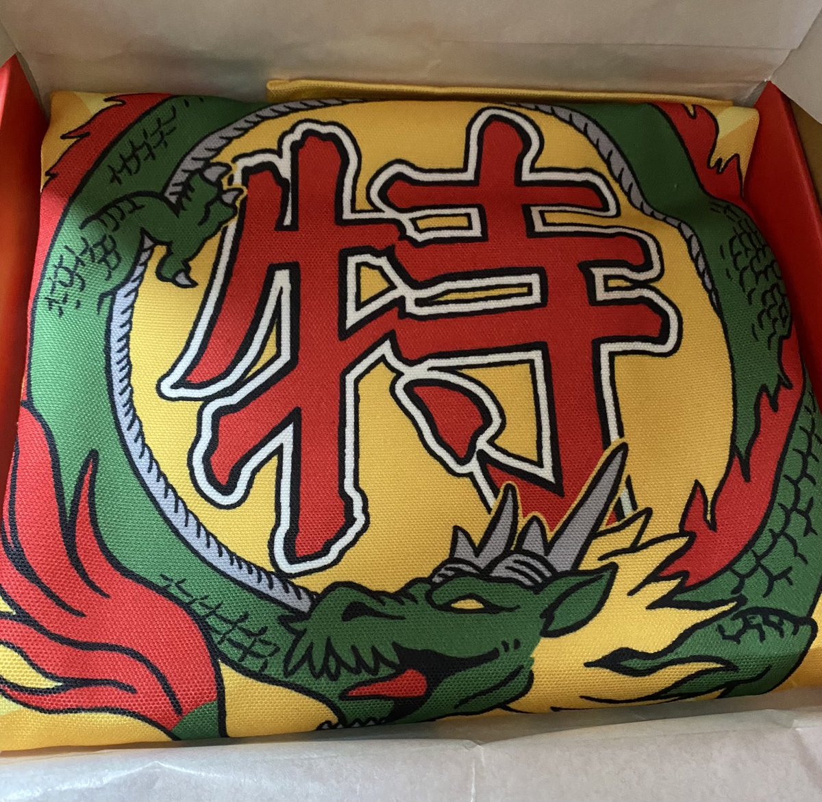 Ogawa_Etsushi's tweet photo. 『真・中華一番！』
中国企業とのコラボ商品をたくさんいただいて、半年くらい時間が無くて箱を開けられなかったけど、やっと開けました。
中国の方はグッズのバリエーション・アイデアが凄いです✨✨ https://t.co/bKGY7Rxdhb