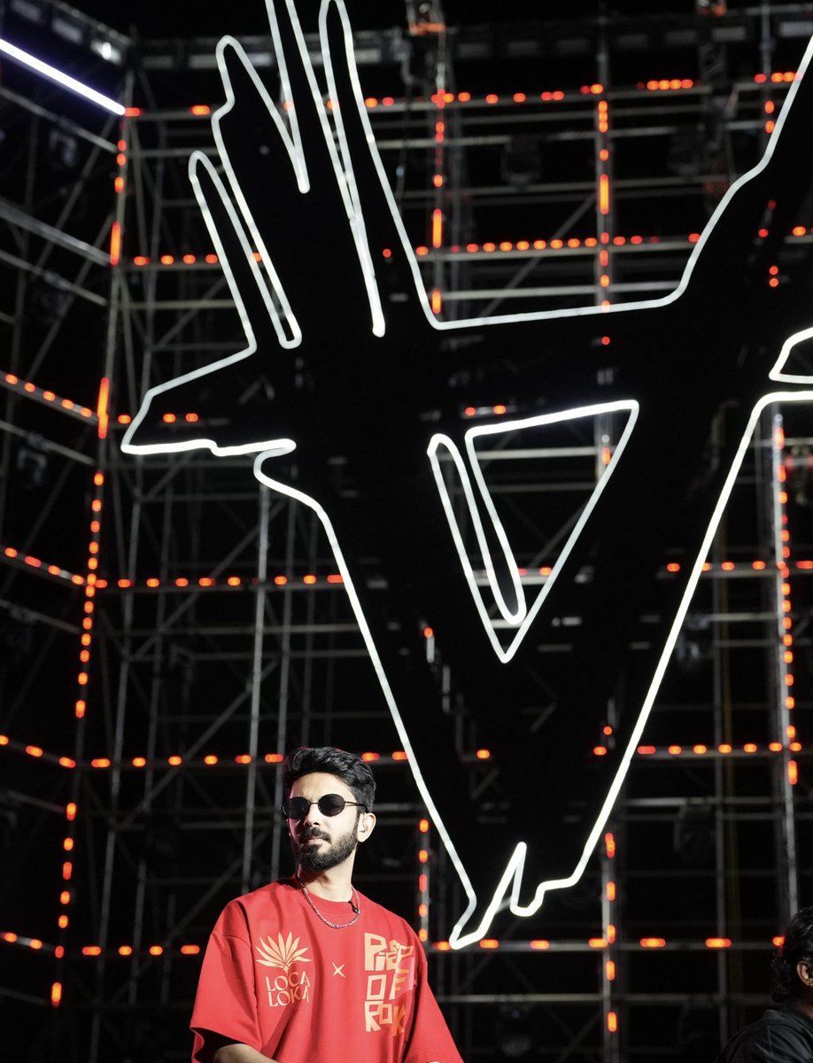 Anirudh Ravichander tweet media