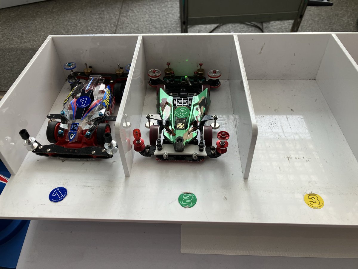 かねっち_5laneger tweet media