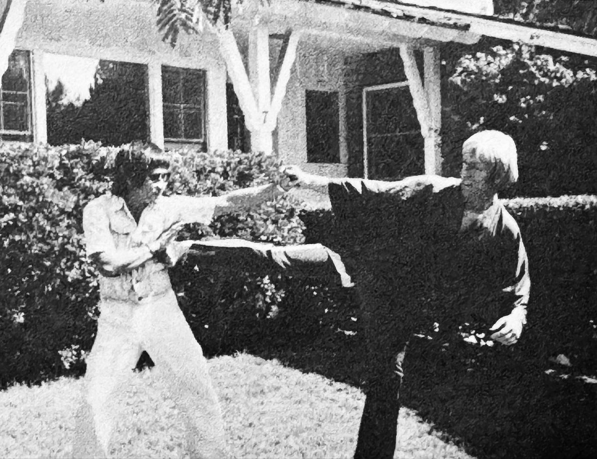 ドラゴンなお店 今井商店 tweet media