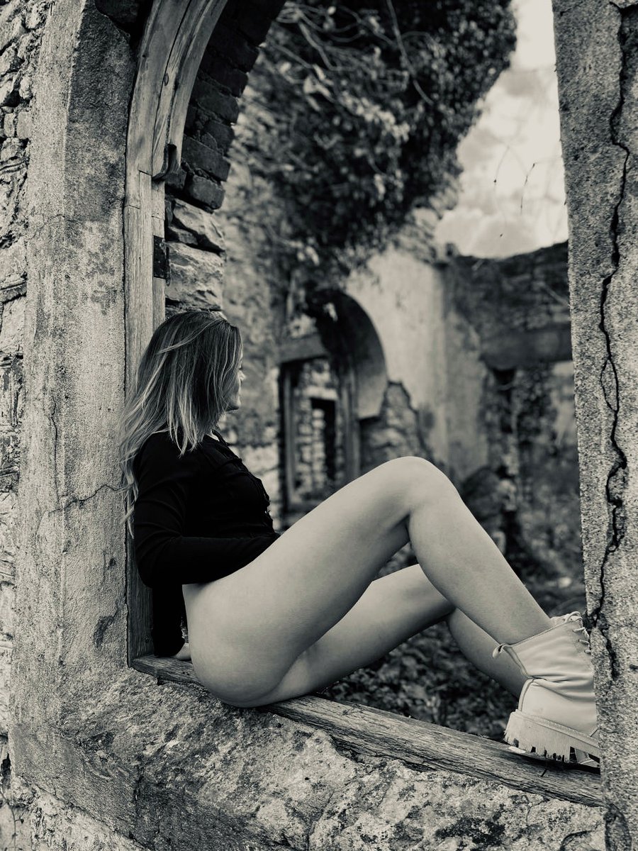 Aleksandra tweet media