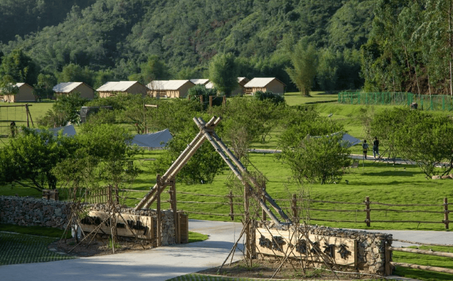 Paul Edwards tweet media