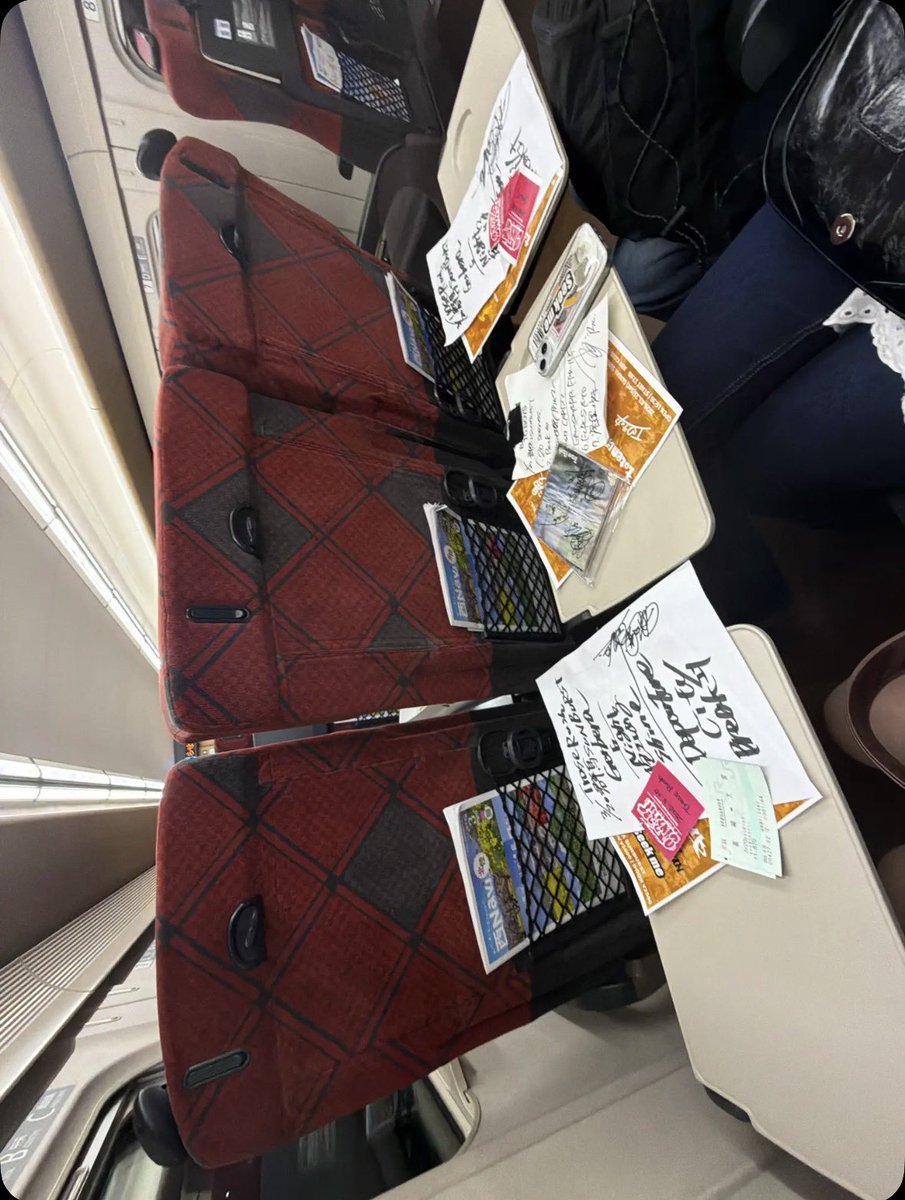 れいな tweet media