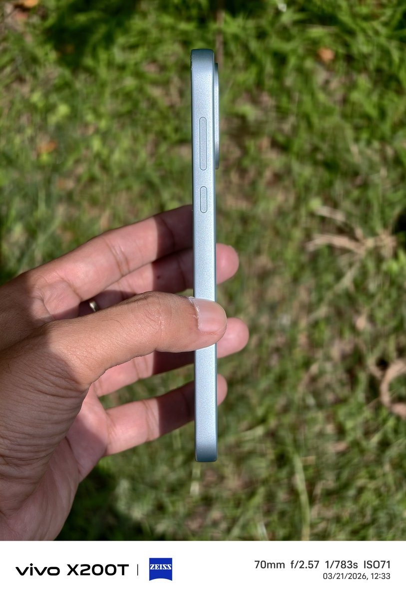 apurv⚡ tweet media