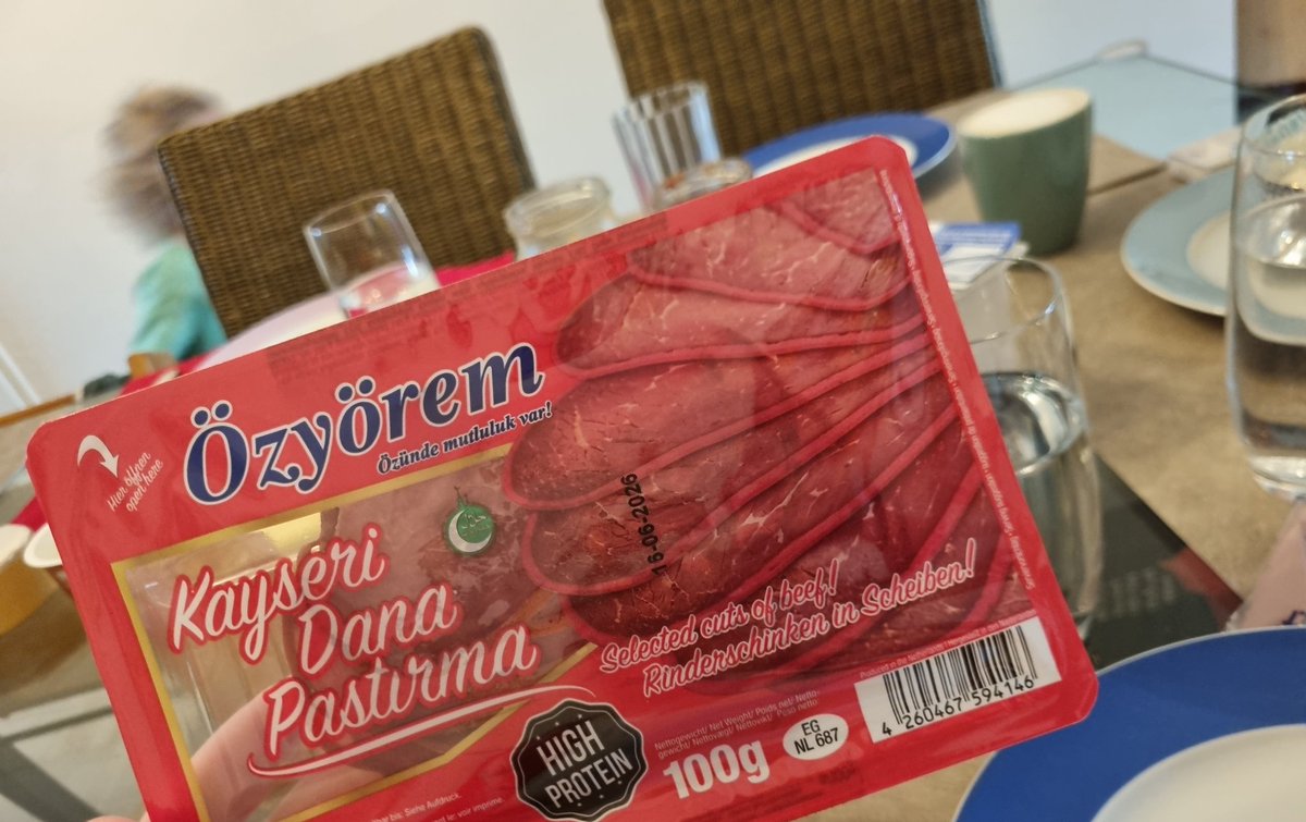 DvostrukaKonotacija tweet media