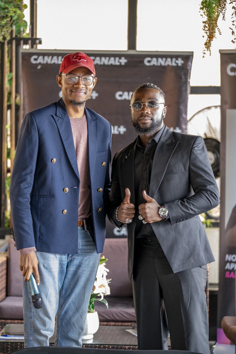 AndrMushamalir1's tweet image. Business Brunch à #Goma : signature officielle du contrat entre @canalplus et l’artiste @bargoss_irbajo, en présence des médias, au #JerrysonHôtel. Une collaboration stratégique pleine de promesses. 
 #Canalplus #BusinessBrunch #Drc