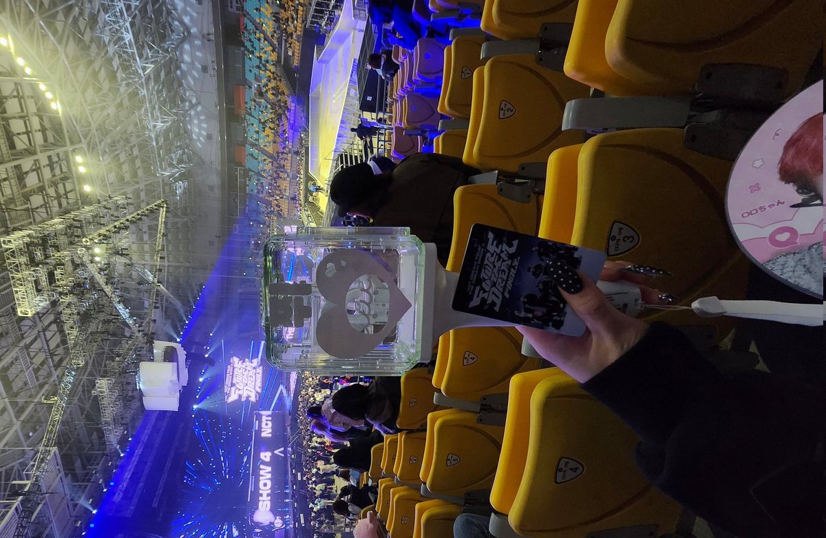 ᴬᵐᵉʳⁱᶜᵃⁿᵒ tweet media