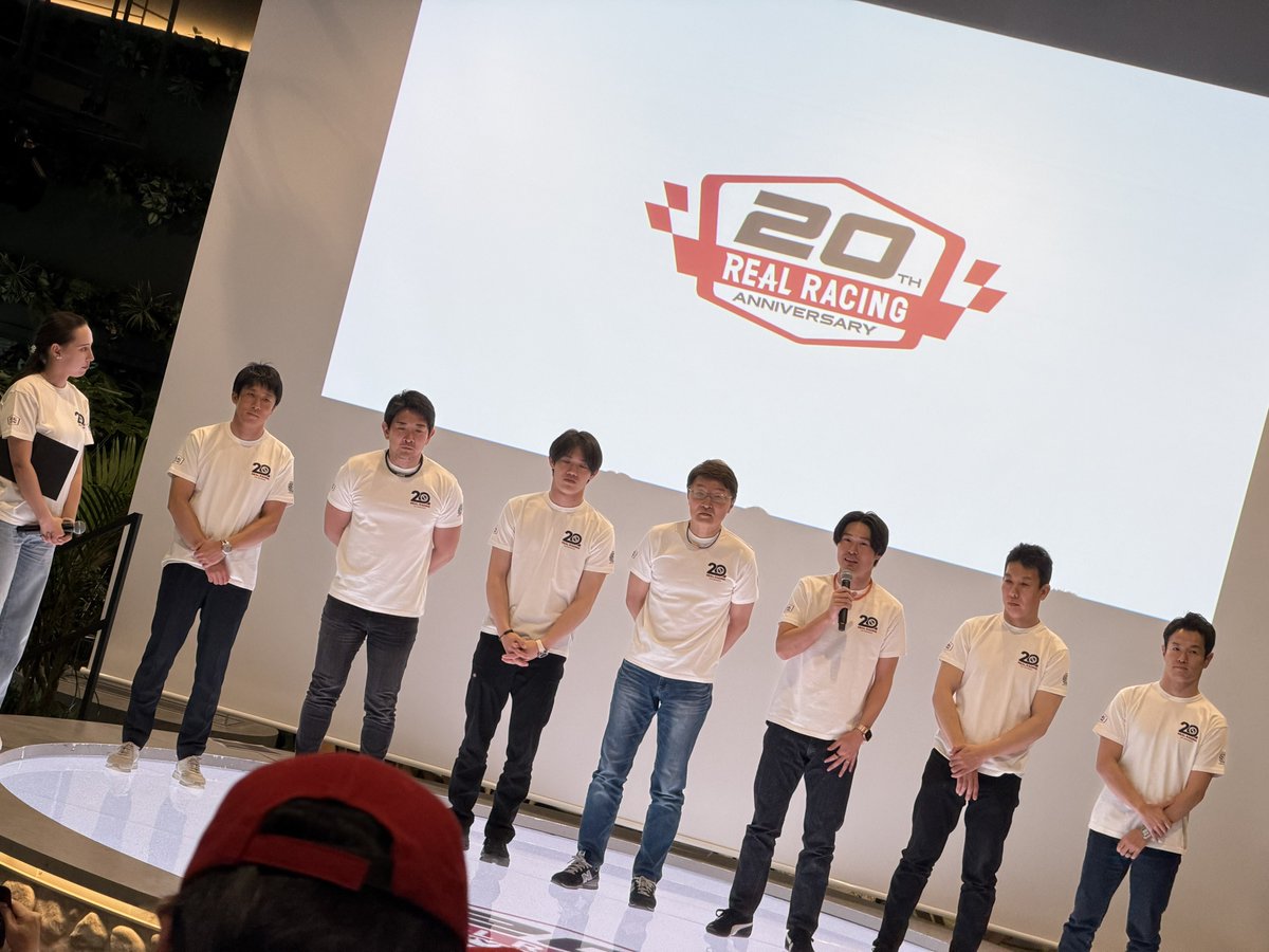 chan_nave_l's tweet image. REAL RACING 20th Anniversary Party参加してきました。この超豪華メンバーでのトークショー、あまりに面白すぎたw こんな機会、他に無いと思うので参加できて良かった！ #RR20