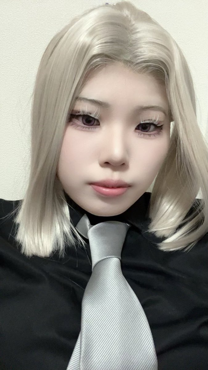 y_isfj's tweet photo. 3ヶ月ぶりのコスです
 #キャラ崩壊大歓迎しょきの誕生日会0321 https://t.co/bzpdR85D5L