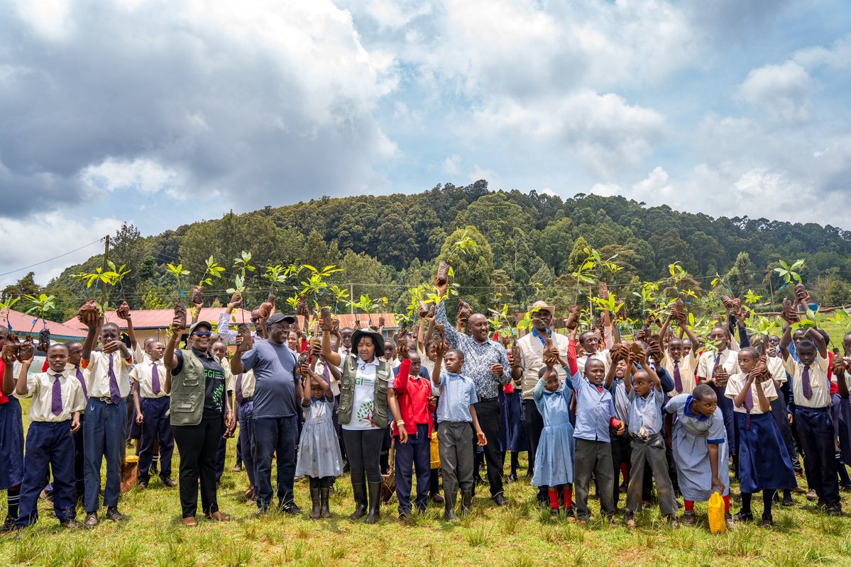 Elizabeth Wathuti , O.G.W 🇰🇪 tweet media