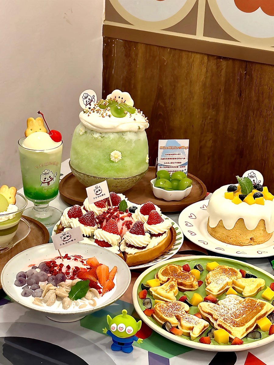 Laura Chernak tweet media