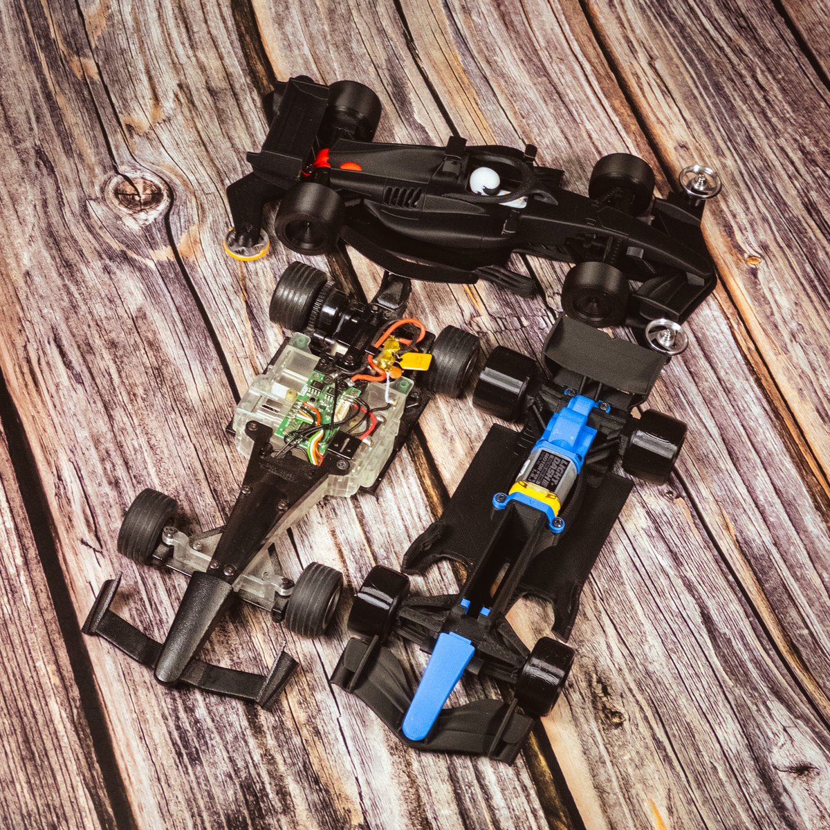 abulka of alabulka @GPCarStory FA13-14発売中 tweet media