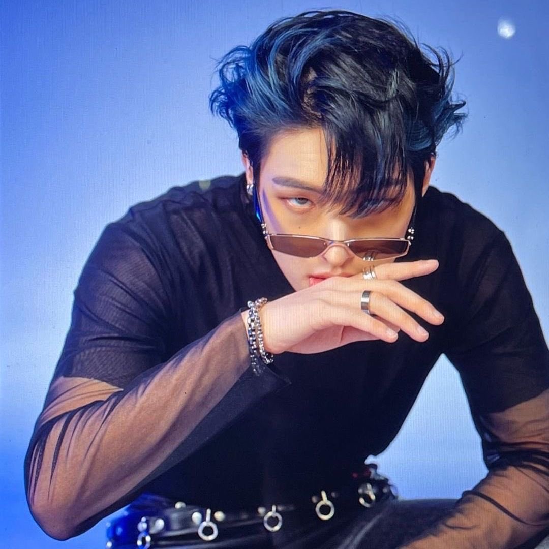 u._.u’s lia⋆˚࿔🫐 𝜗𝜚˚⋆ tweet media