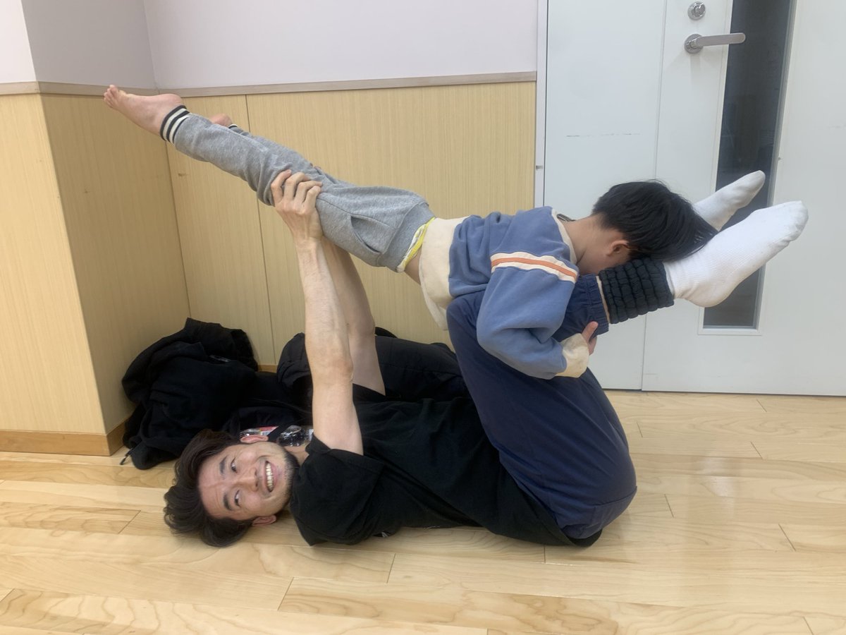 マグナム☆マダム tweet media