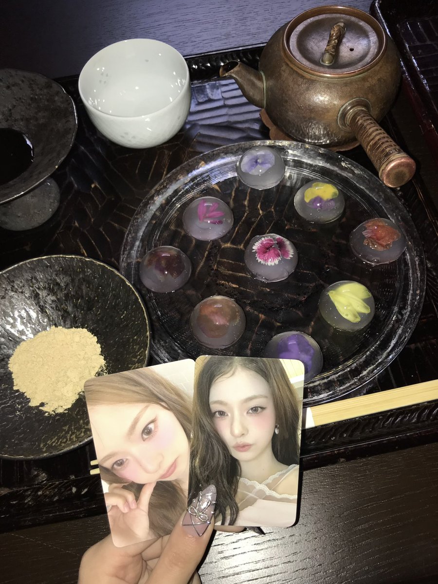 𝒮𝒽𝒾 tweet media