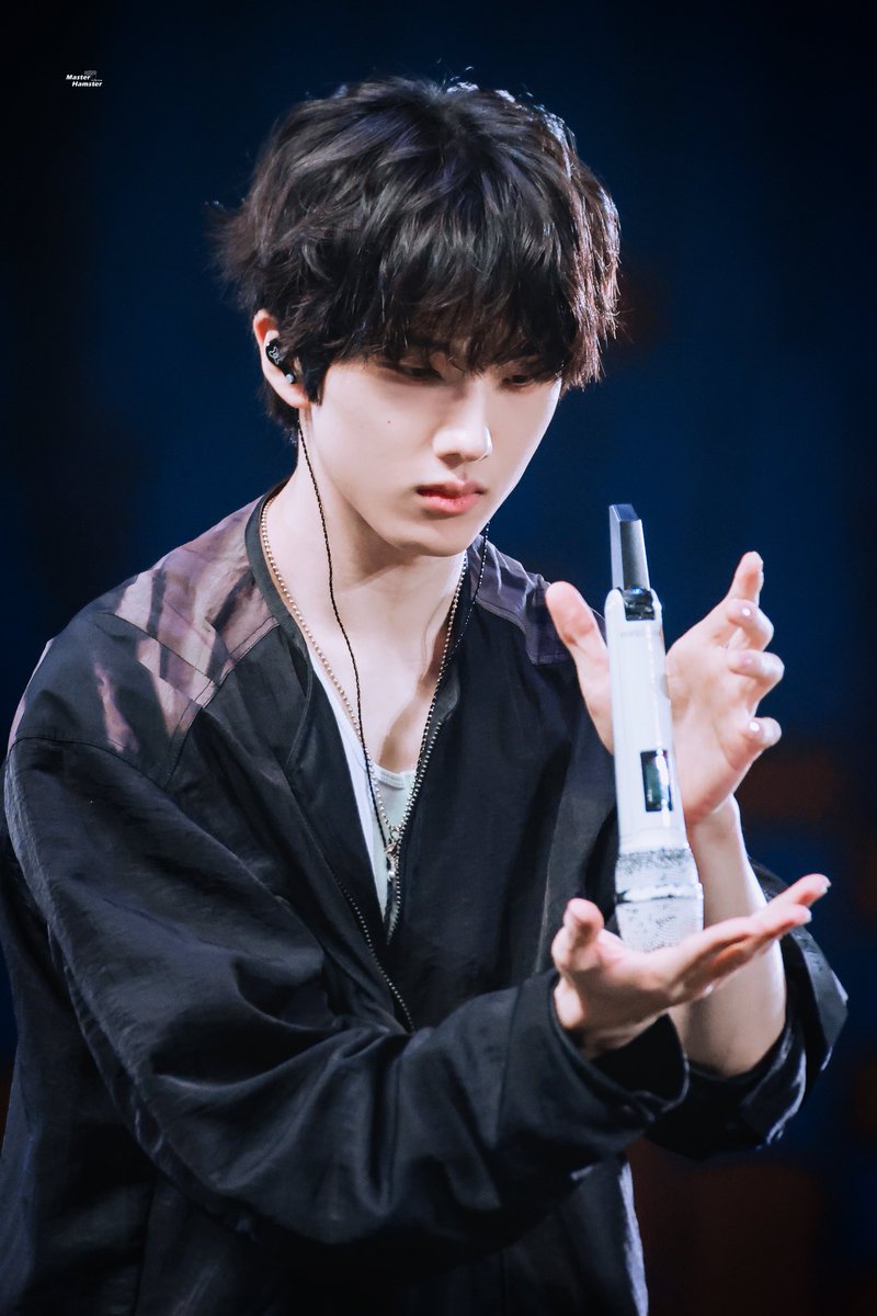 MasterHamster tweet media