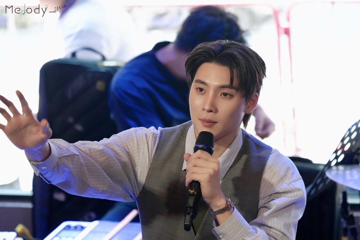Melody2wishCNFC's tweet photo. 250321📷

BD Party💙🎂@m34nismind 

 #MeanPhiravich https://t.co/58vLzgwX1J