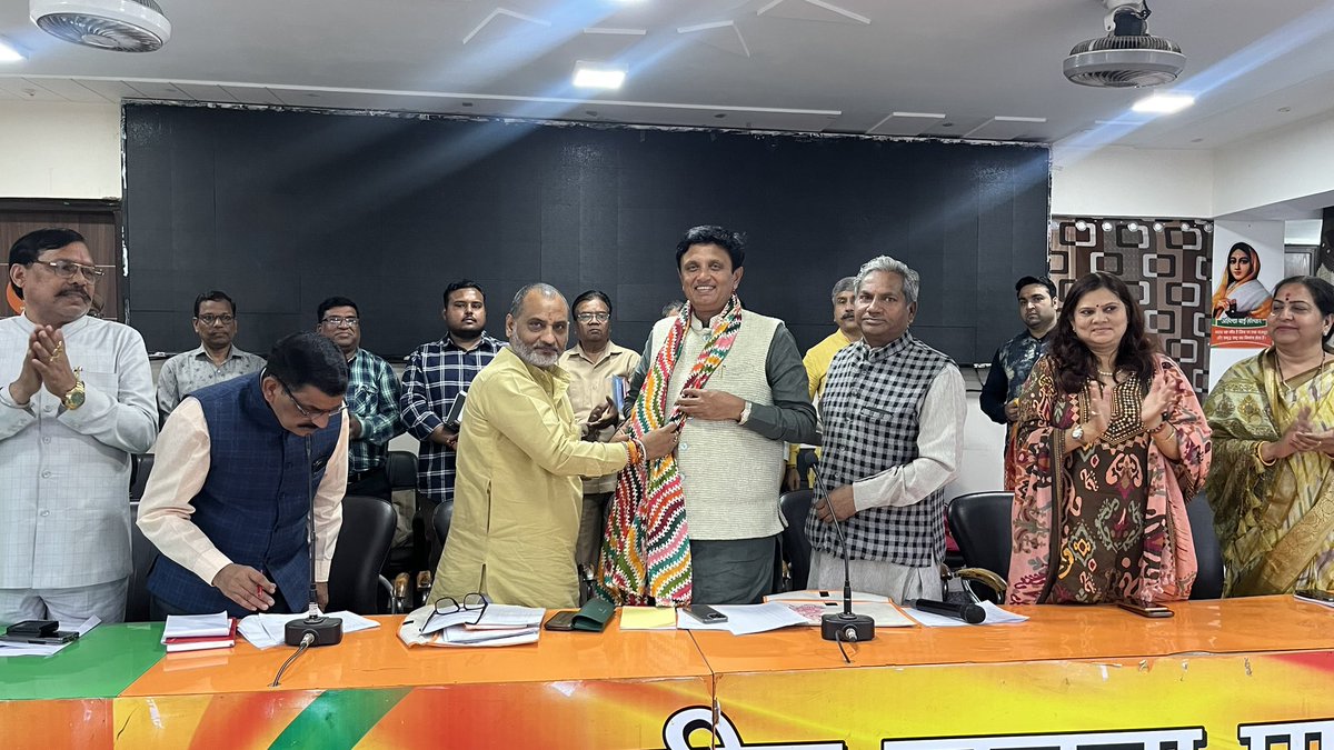 Ajay Mahawar tweet media