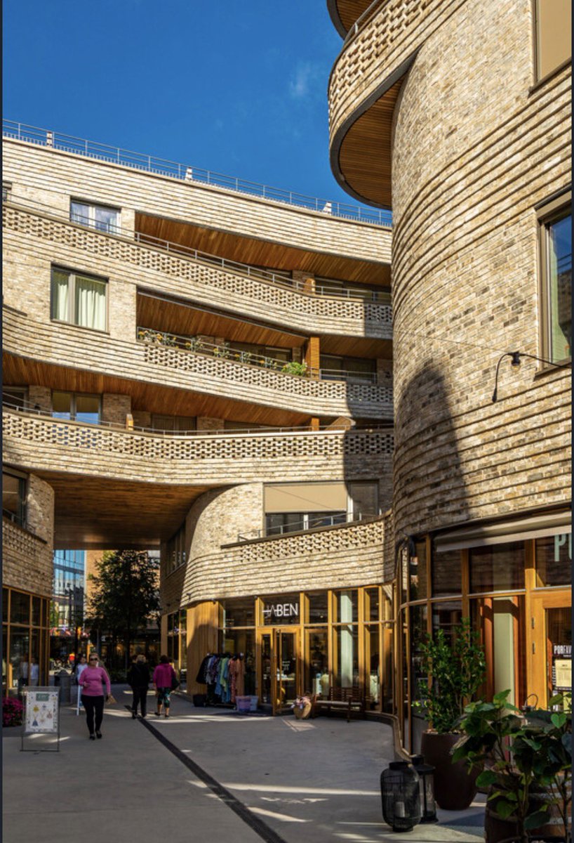 Philip Oldfield tweet media