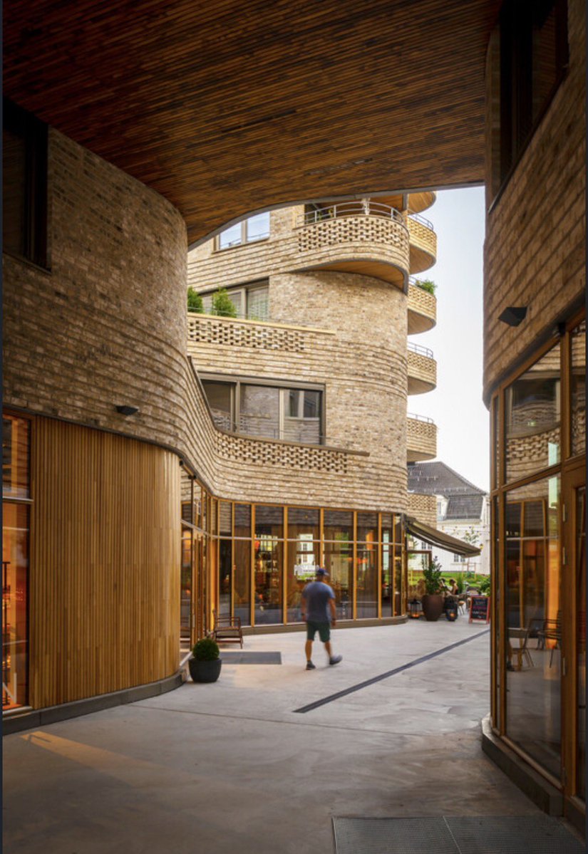 Philip Oldfield tweet media