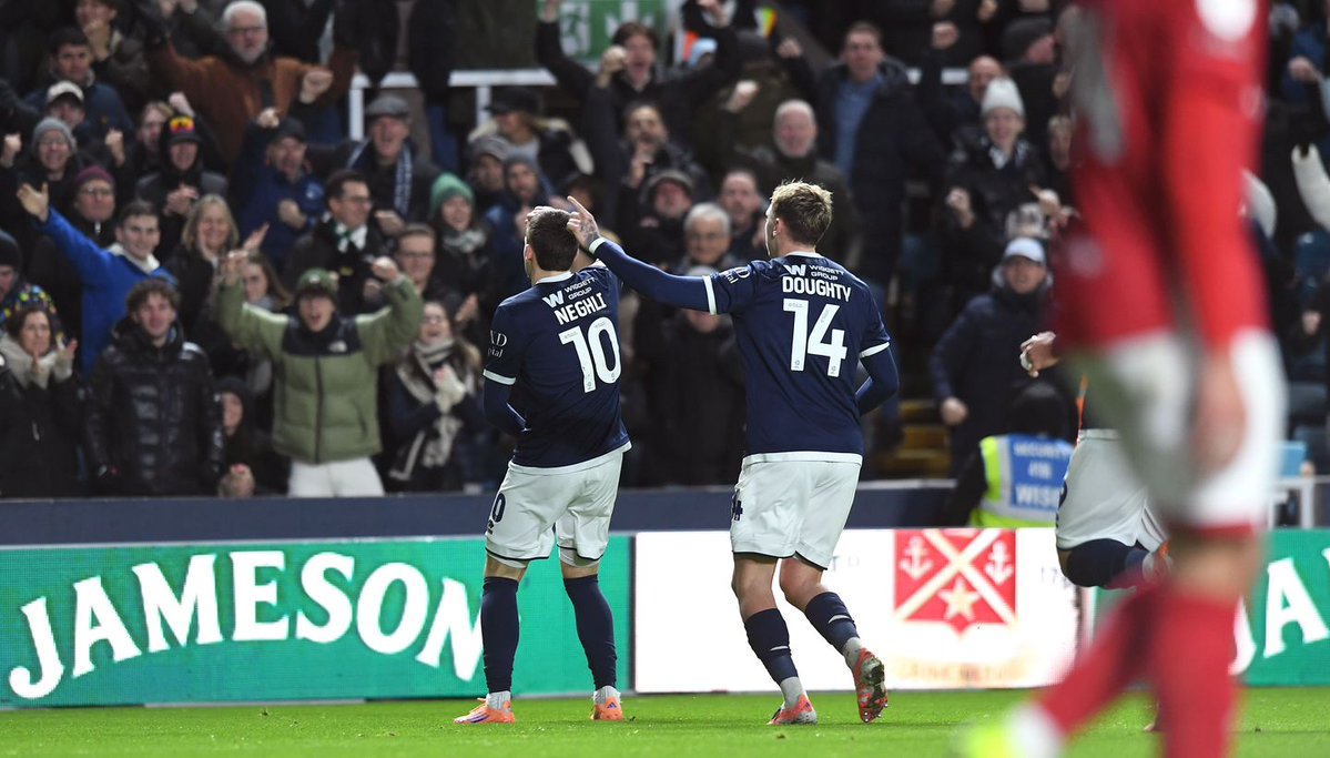 NewsAtDen tweet media