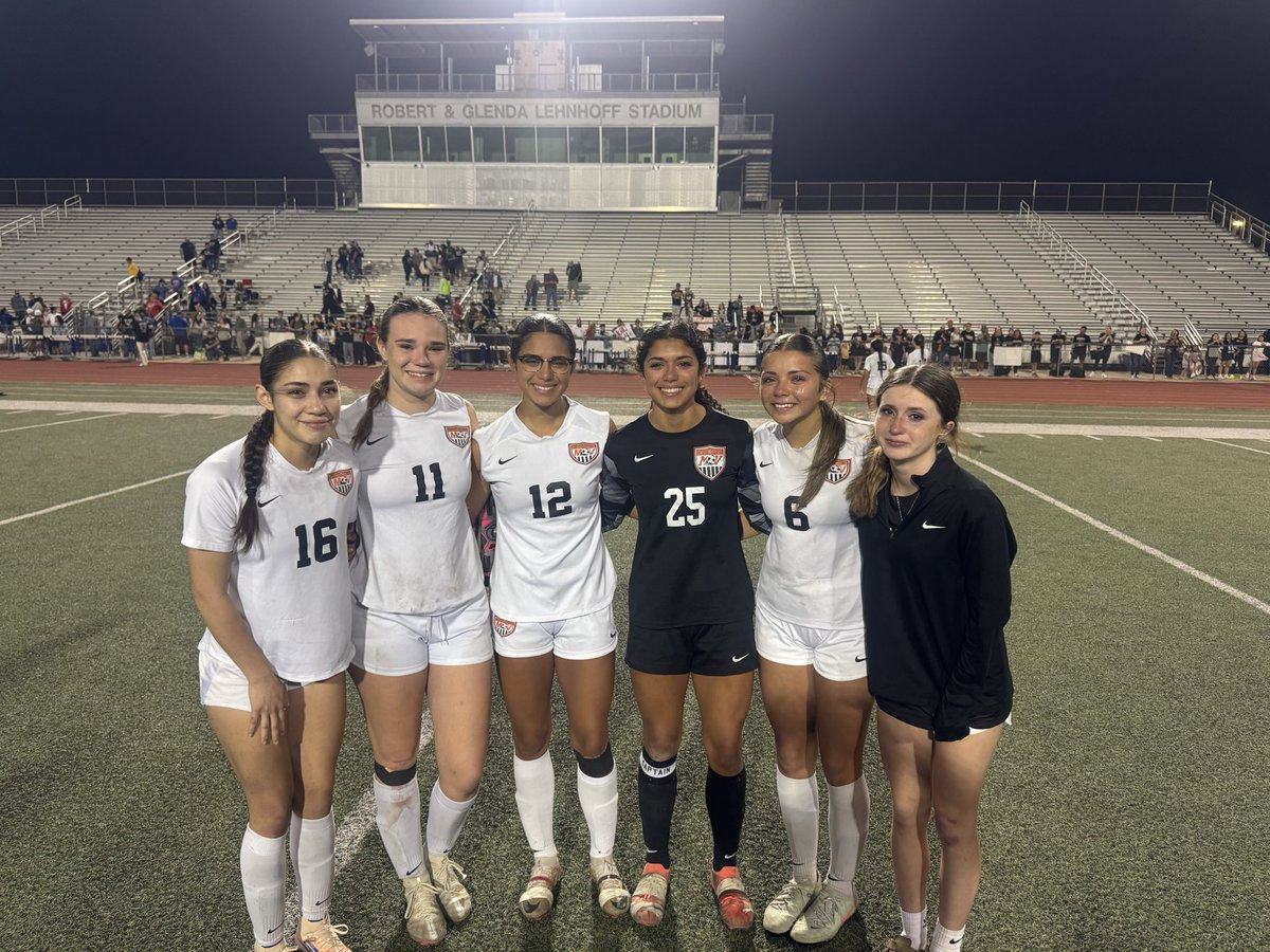 MVHS Girls Soccer tweet media