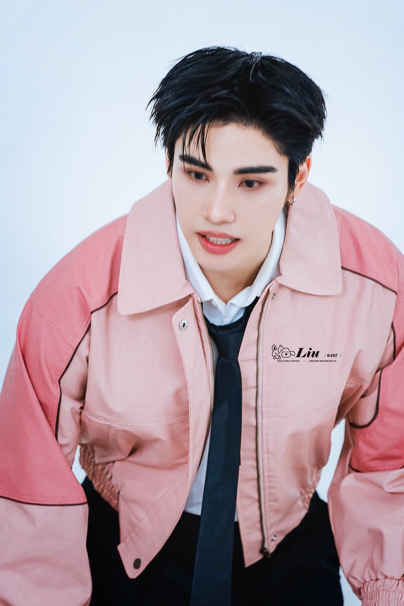 阳光小狗

POOM BLOOMING FLOWER 
#MEETPOOMINBLOOM
#poompps