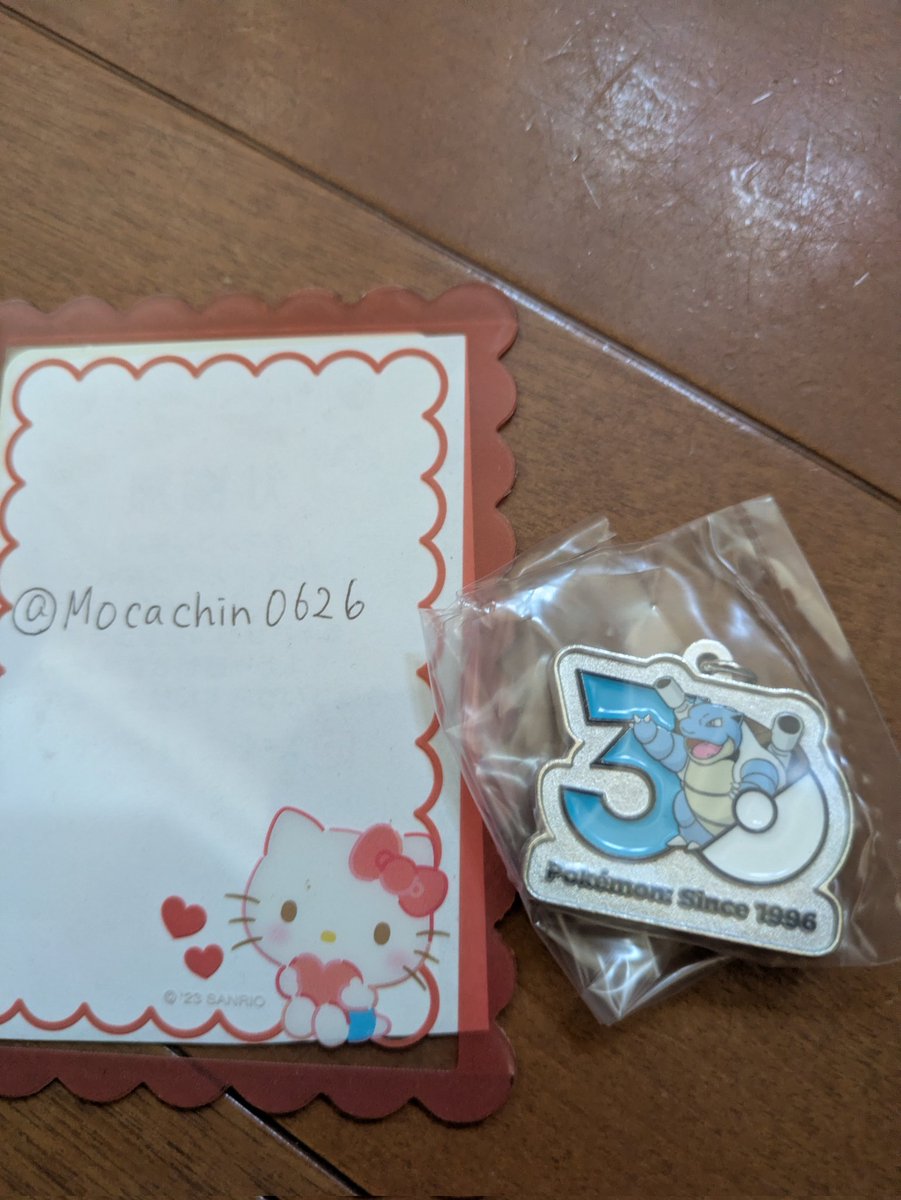 モカちん tweet media