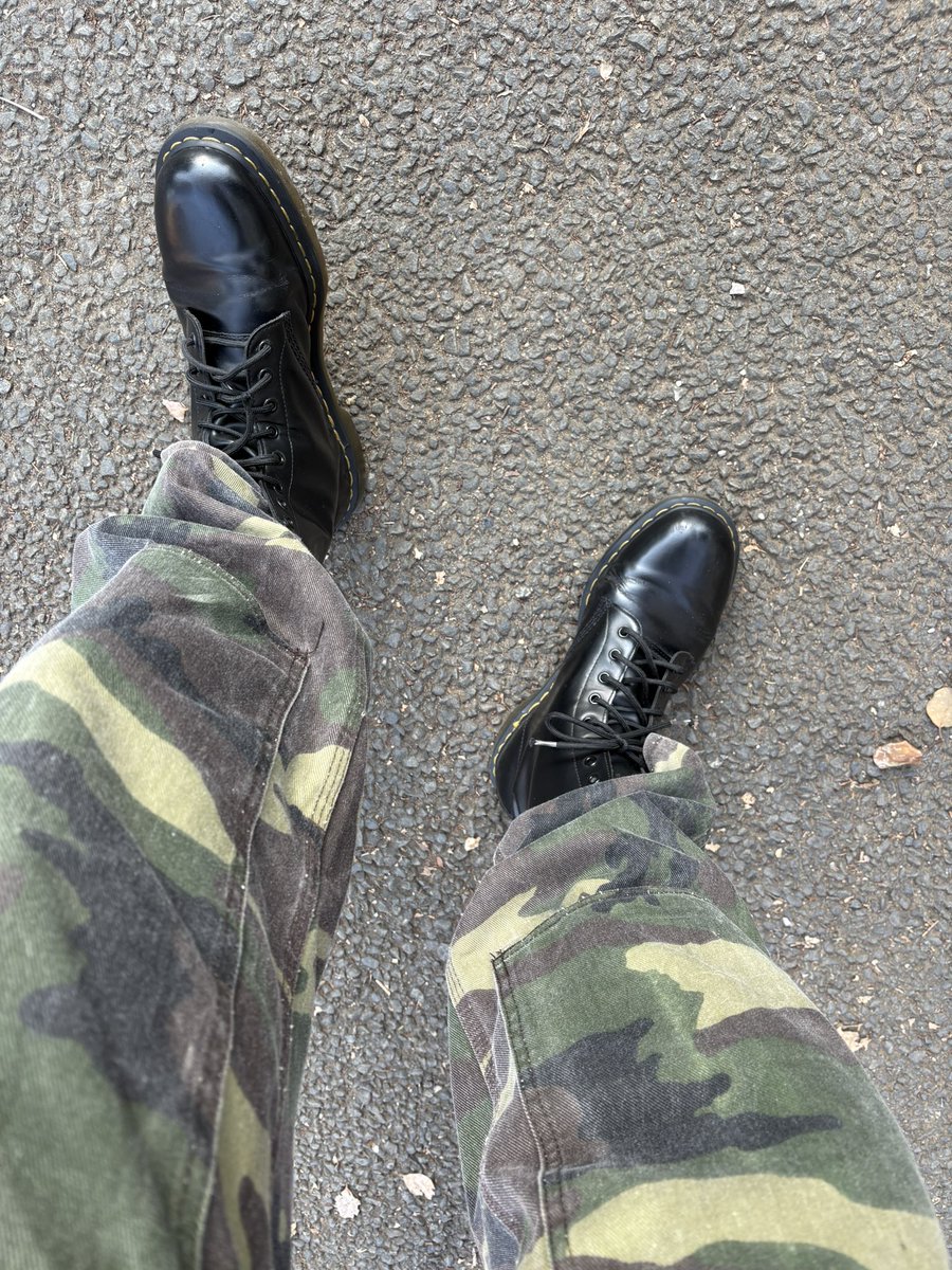 ヒロシ tweet media