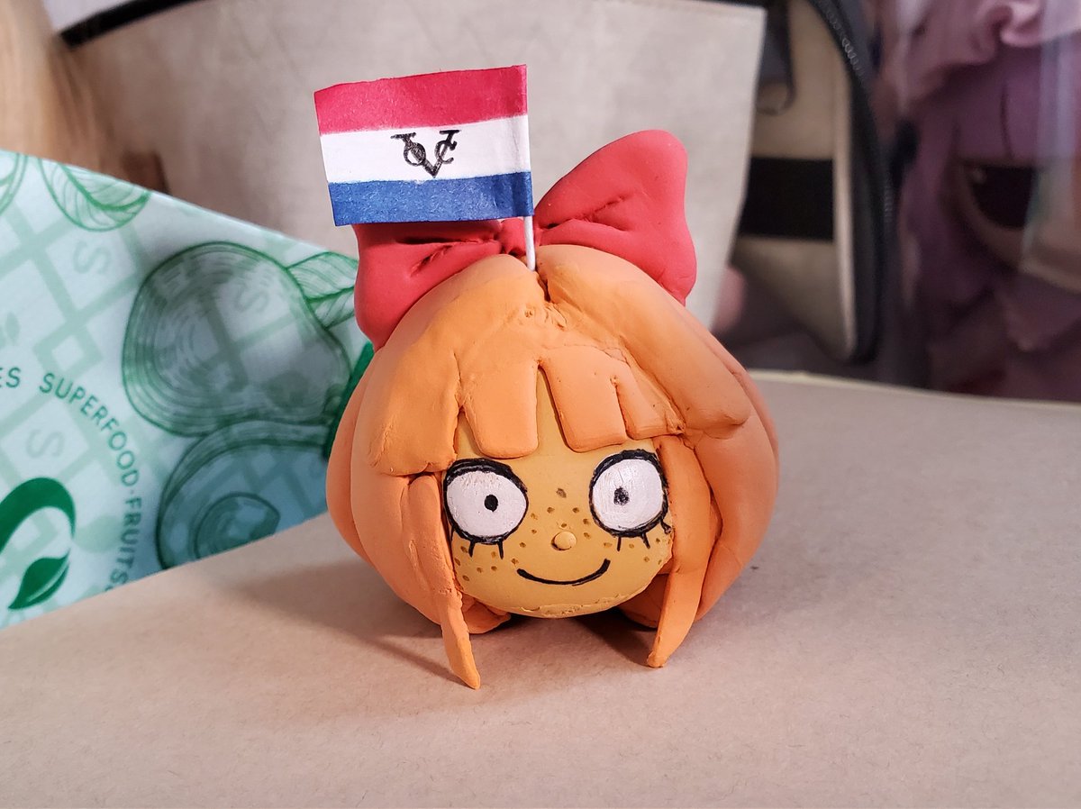 藤藤歌 tweet media