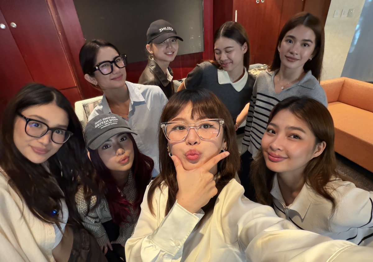 BINI Weverse tweet media