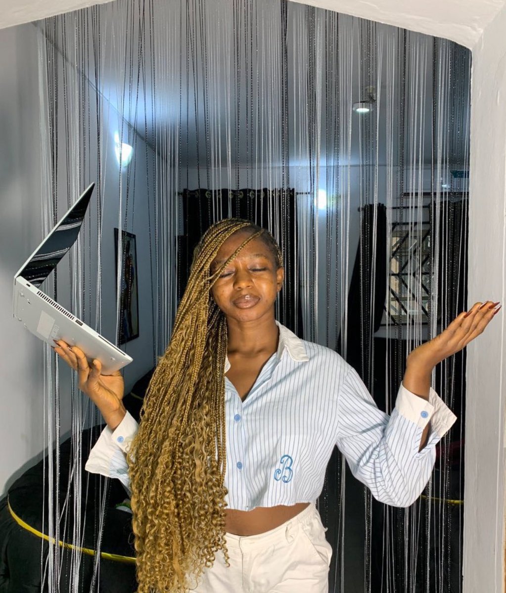 Olamilekan UiUx Designer | Framer Developer tweet media